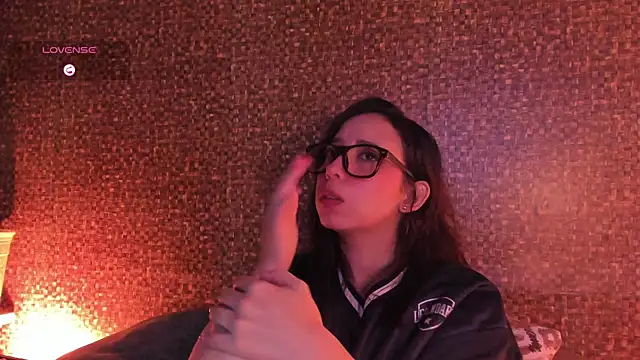 Apartment28 Chat XXX live