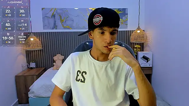 Chatroom XXX en direct de JDWhite18