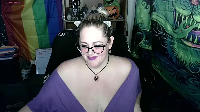 Chatroom XXX en direct de Kinky_Witch