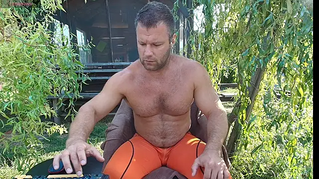 Chat XXX en directo de muscleangel18