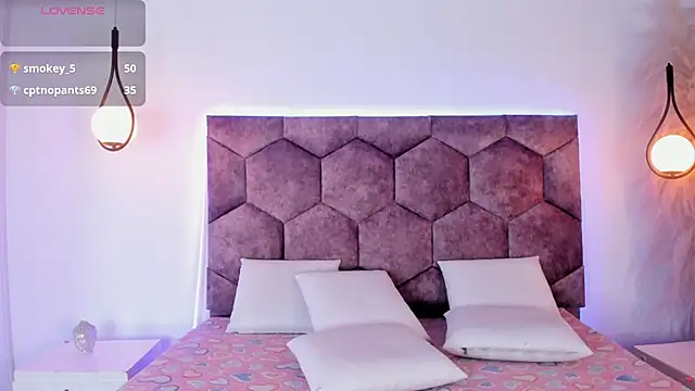 Iris_Thompson_n Live XXX chat