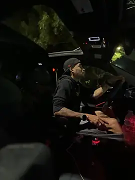 StillArQuez: απευθείας συνομιλία ΧΧΧ