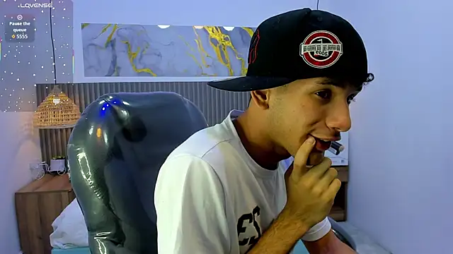 JDWhite18 – Naživo XXX chat