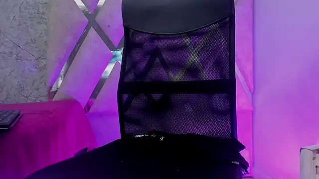 AnddieBaker 现场XXX聊天