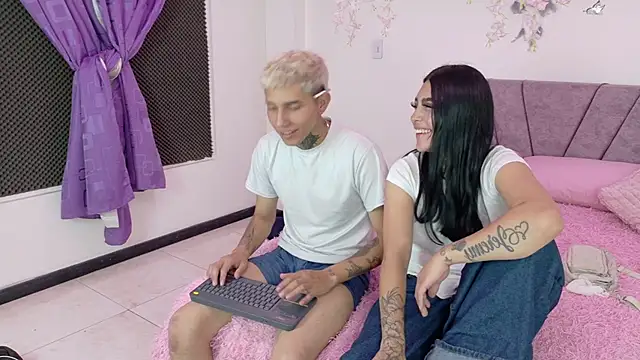 Dagit_Fox Chat XXX in diretta