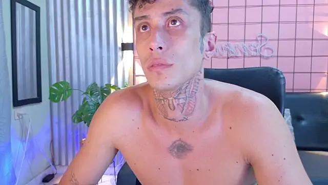XXX chat uživo modela ostbot_
