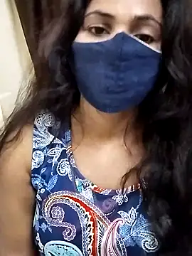Roji_bha Adlı Modelin Canlı XXX Sohbeti