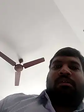 Chatroom XXX en direct de vinay_smalldick