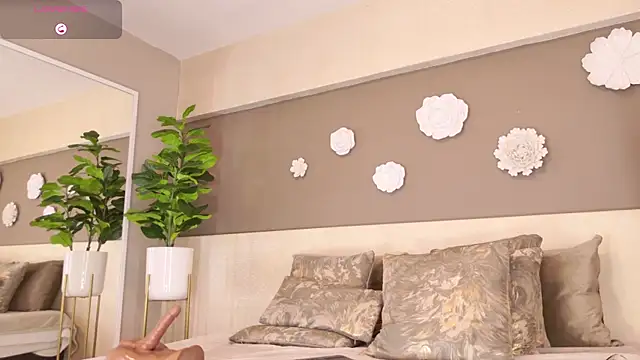 irisreid Adlı Modelin Canlı XXX Sohbeti