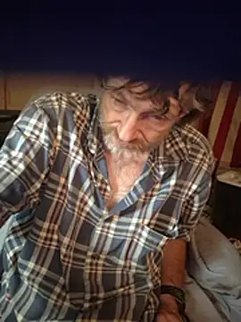 Chatroom XXX en direct de ROBERT0516