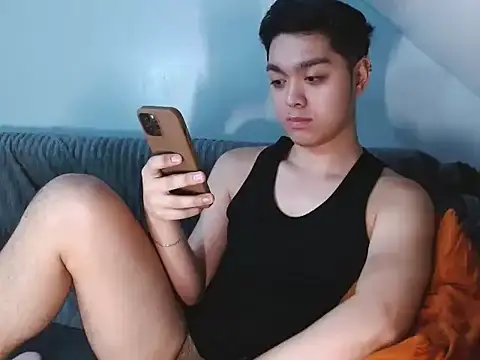 JayKarLo live XXX chat