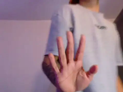 eross_chipre_ Adlı Modelin Canlı XXX Sohbeti