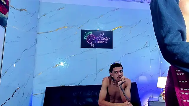 BOYS_IN_THE_EMPIRE's Live XXX Chat