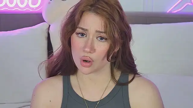 MeganStrane Adlı Modelin Canlı XXX Sohbeti