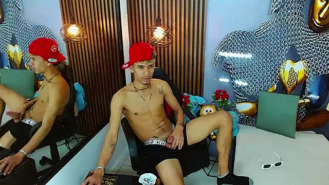 Chat +18 de Skinny_cute_Alyer ao vivo