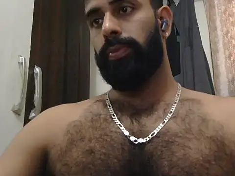 indianhairybull Adlı Modelin Canlı XXX Sohbeti
