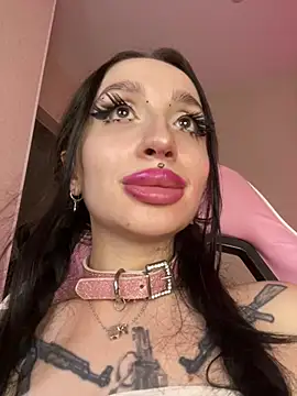 Molly__Moon Chat XXX in diretta