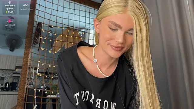 xxlmuse Chat XXX live