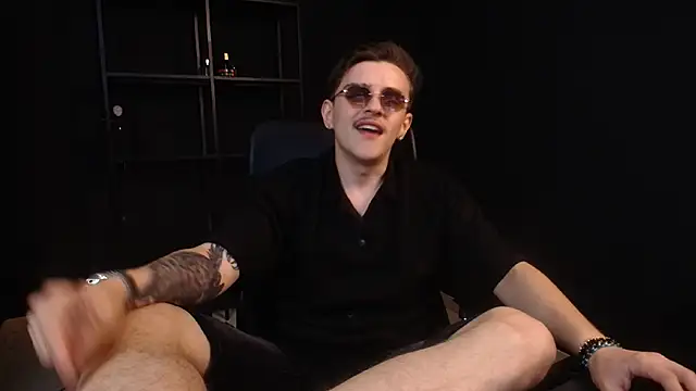 FelixStarkk 现场XXX聊天