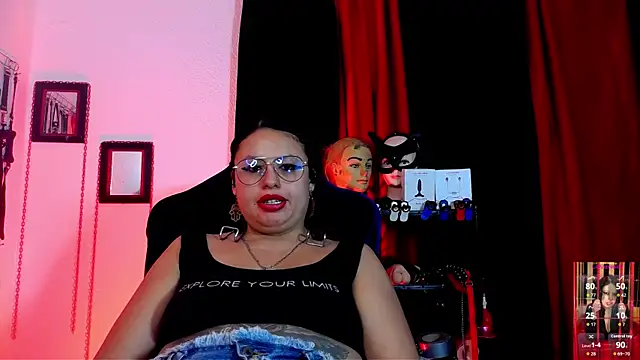 Fetishdoll_BDSM Chat XXX in diretta