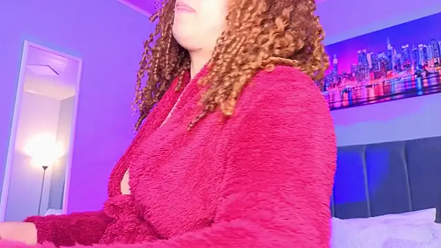 ninna_curly's Live XXX Chat