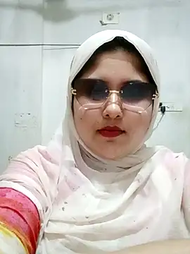 Chat +18 de Nusrat-N ao vivo