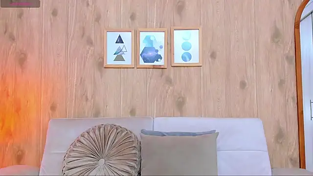 demyrose_のライブXXXチャット