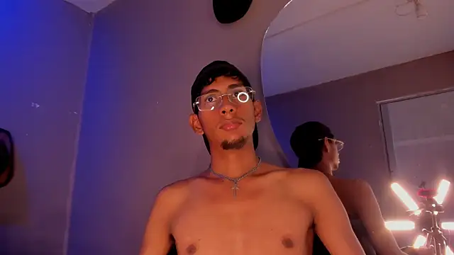 Nick_Collins18 现场XXX聊天