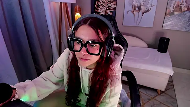 Chat XXX en directo de charlotte_bluee