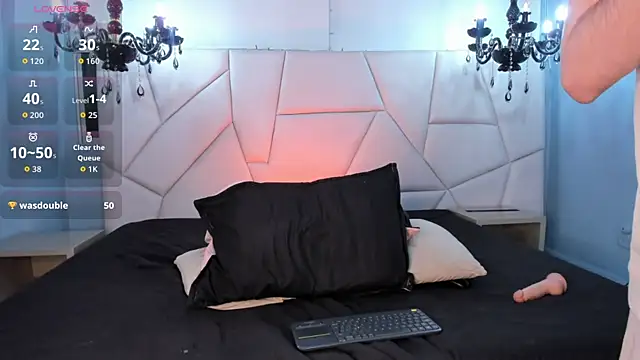 DemonFoxx élő XXX-chatje