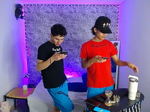 TheHotDuo19 Live XXX-Chat