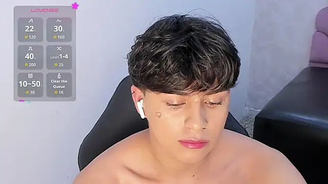 Chat +18 de alan_twink12 ao vivo