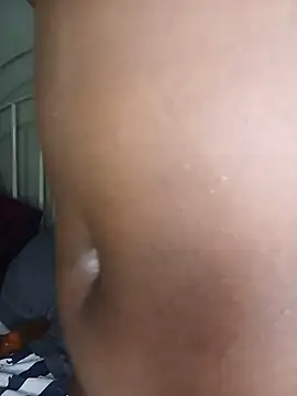 AishaBashilah Adlı Modelin Canlı XXX Sohbeti