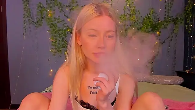 Lillie_Berry Chat XXX in diretta