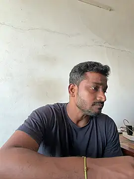XXX chat uživo modela Rabi_BULKBEAST