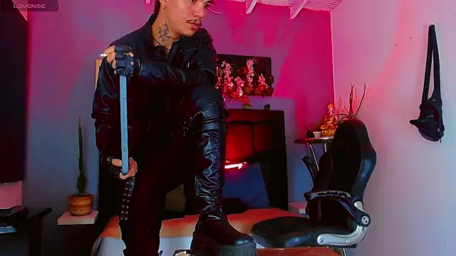 Chat XXX ao vivo de HannibalLester