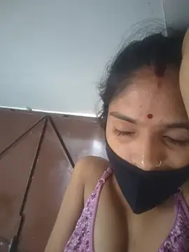 Simran_Love_143 লাইভ XXX চ্যাট
