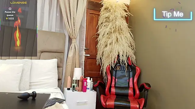 Czat XXX na żywo – Angie_abby