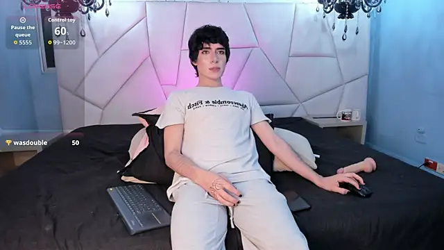DemonFoxx Live XXX Chat