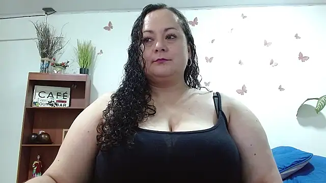 Chat XXX en directo de Aleia_Taylor