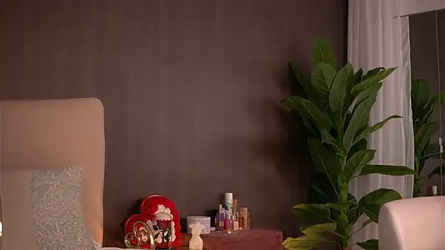 ChloeDevine 라이브 XXX 채팅