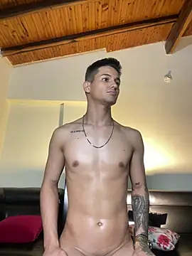Aaronsexroom's Live XXX Chat