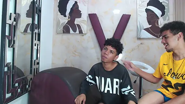 XXX chat uživo modela LOVE_KING1