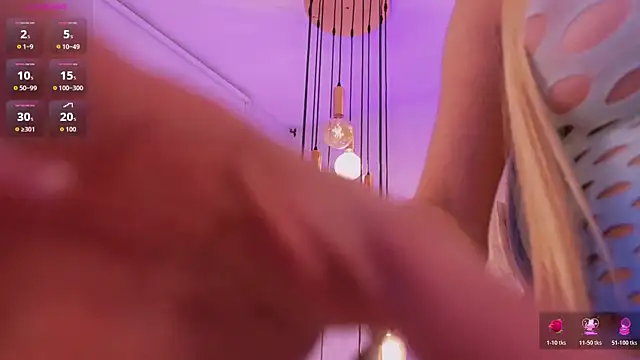 XXX chat uživo modela HannaConnor_