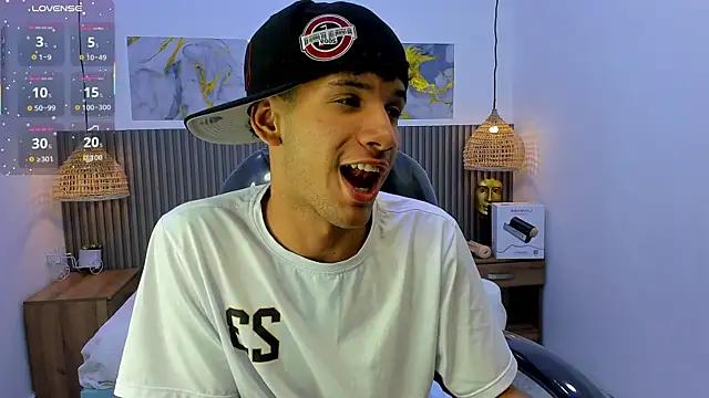 دردشة JDWhite18 الجنسية المباشرة