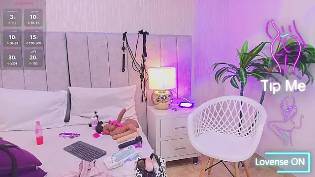 Tesalove_606's Live XXX Chat