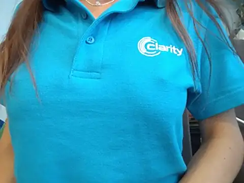 XXX chat uživo modela StrawberryTea