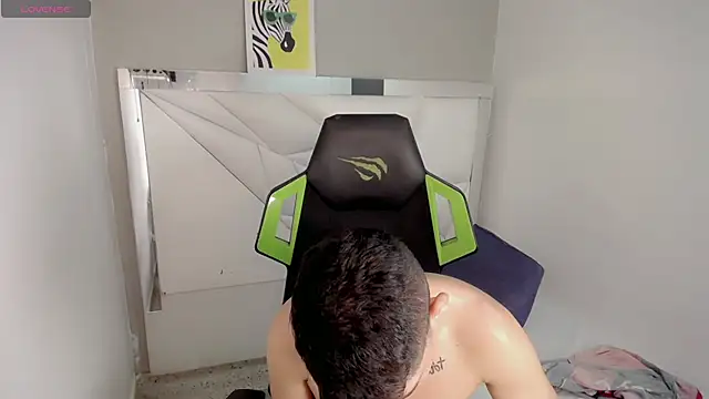 Chat +18 de bby_cashh ao vivo
