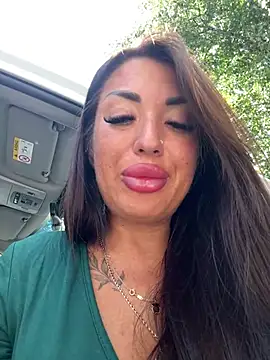 Show modela RuslanaXX na web-kameri