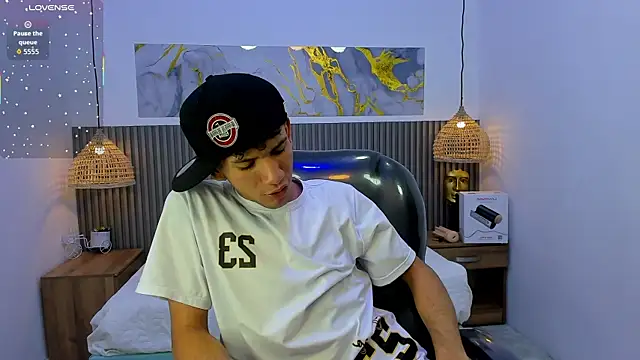Chat XXX en directo de JDWhite18